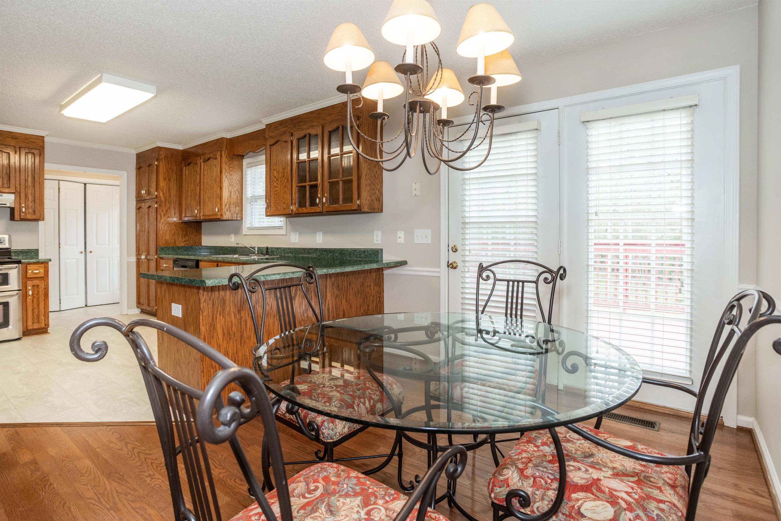 220 Palmetto Circle, Greer, South Carolina image 20
