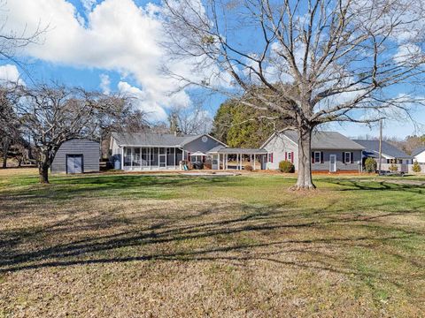 A home in Inman