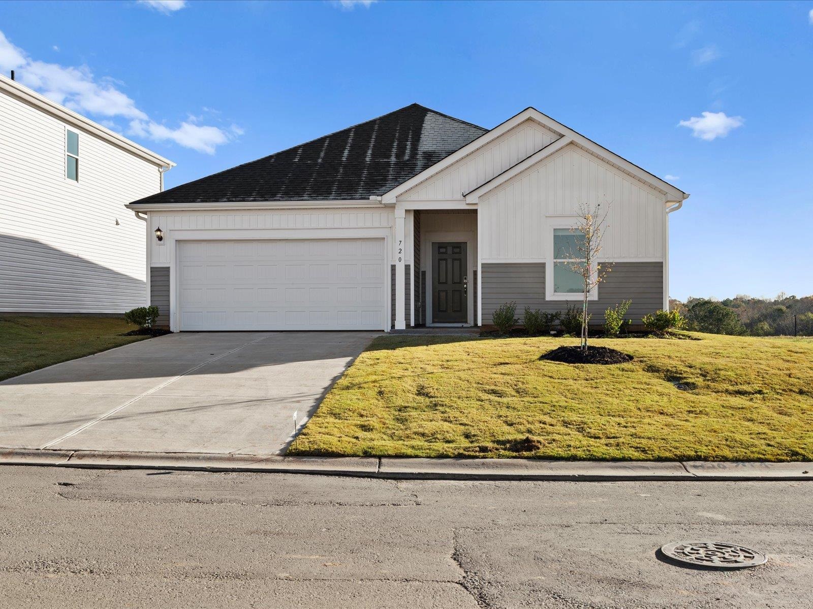720 Penfold Pointe St, Wellford, South Carolina image 4