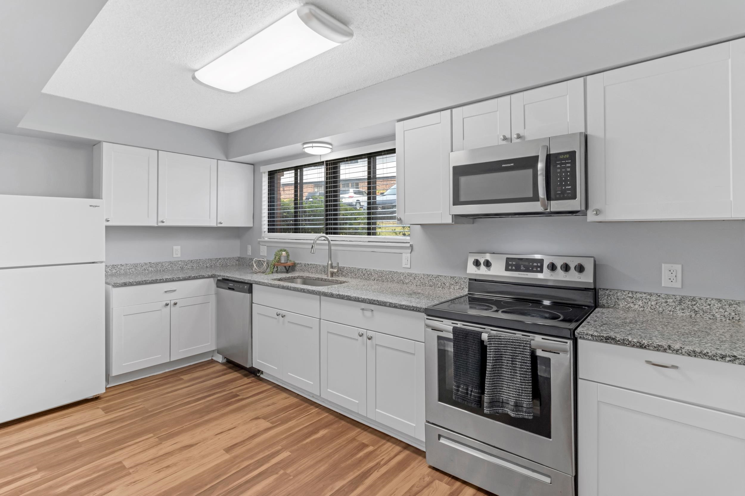 30 Briarglen Place, Greenville, South Carolina image 2