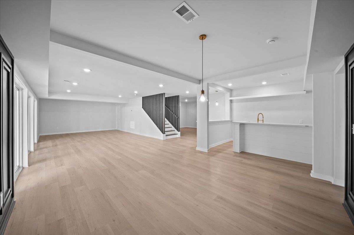 219 Glenwood Road, Easley, New York image 34