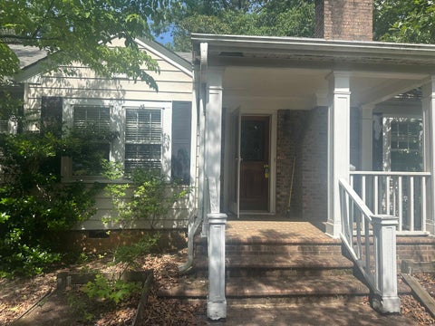 Homes For Sale - 1107 Roper Mountain Road Rd<br/> Greenville, SC 29615