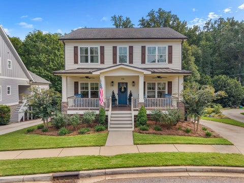 Homes For Sale - 236 Halifax Court<br/> Spartanburg, SC 29302