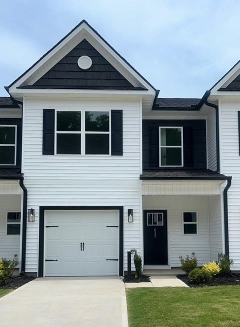 Townhouse For Sale - 623 Farcroft Trail<br/> Roebuck, SC 29376