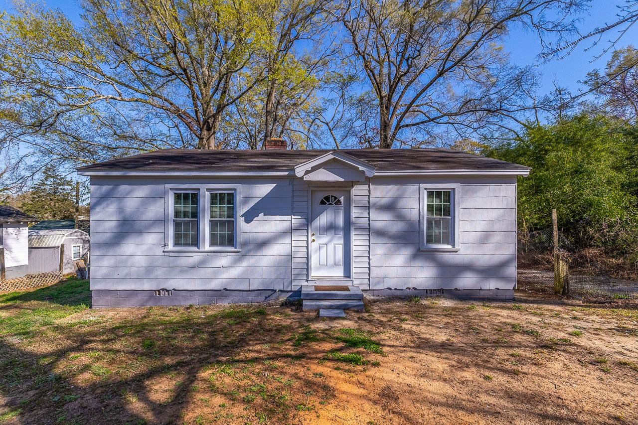 107 Ravenscroft Street, Union, South Carolina image 1