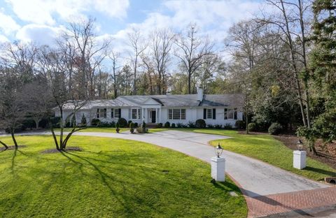 Homes For Sale - 1038 Glendalyn Circle Cir<br/> Spartanburg, SC 29302