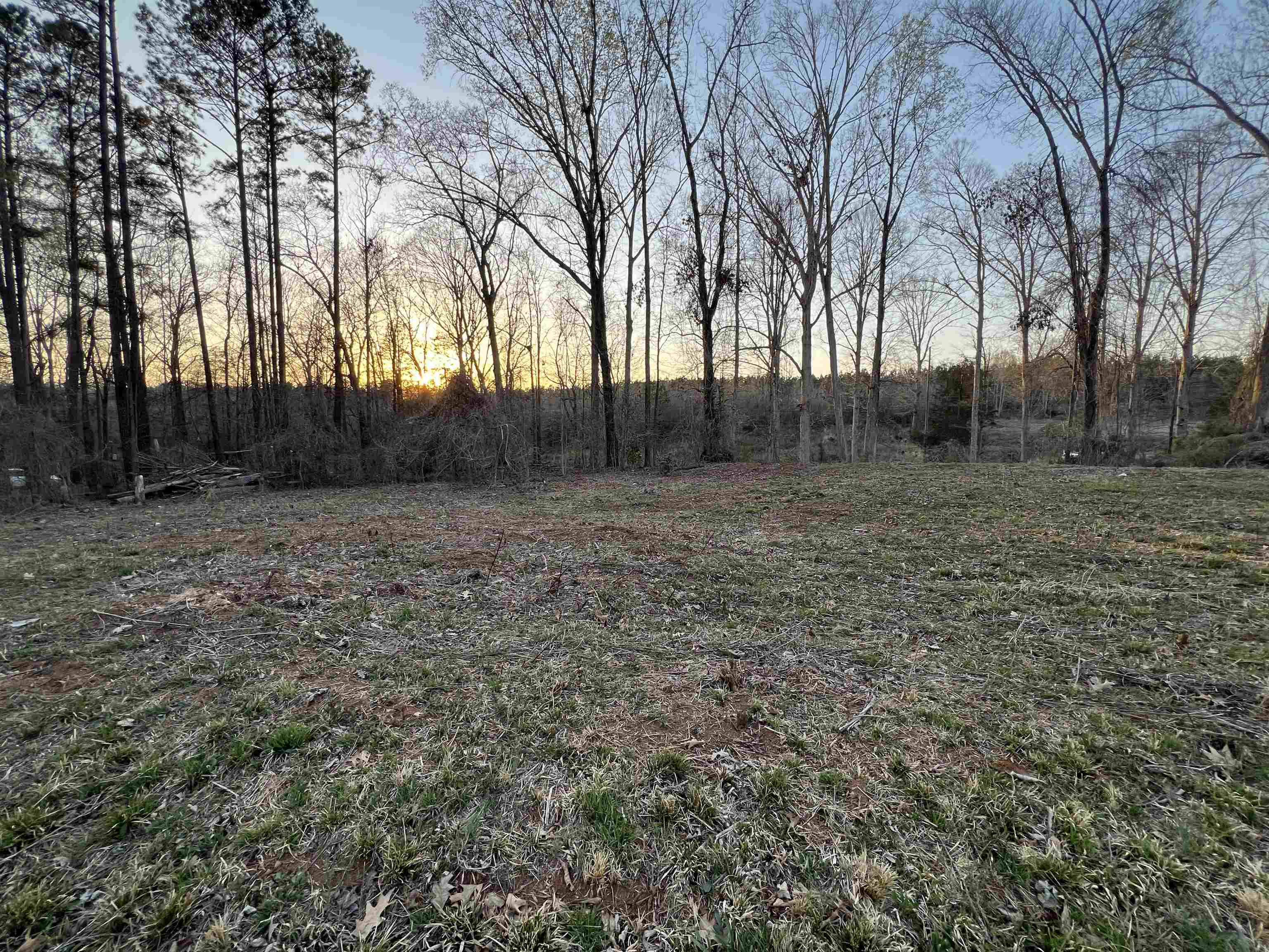 112 Oakwood Drive, Woodruff, South Carolina image 1