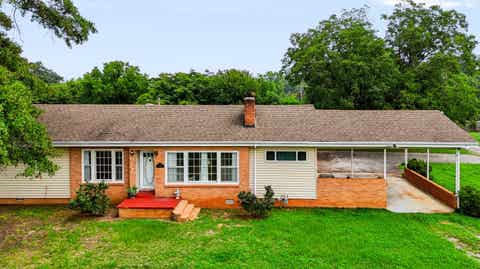Homes For Sale - 710 W Main Street<br/> Pacolet, SC 29372