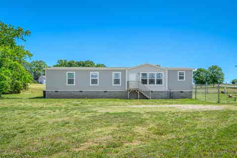 Mobile Home For Sale - 580 Melvin Hill Road<br/> Campobello, SC 29322