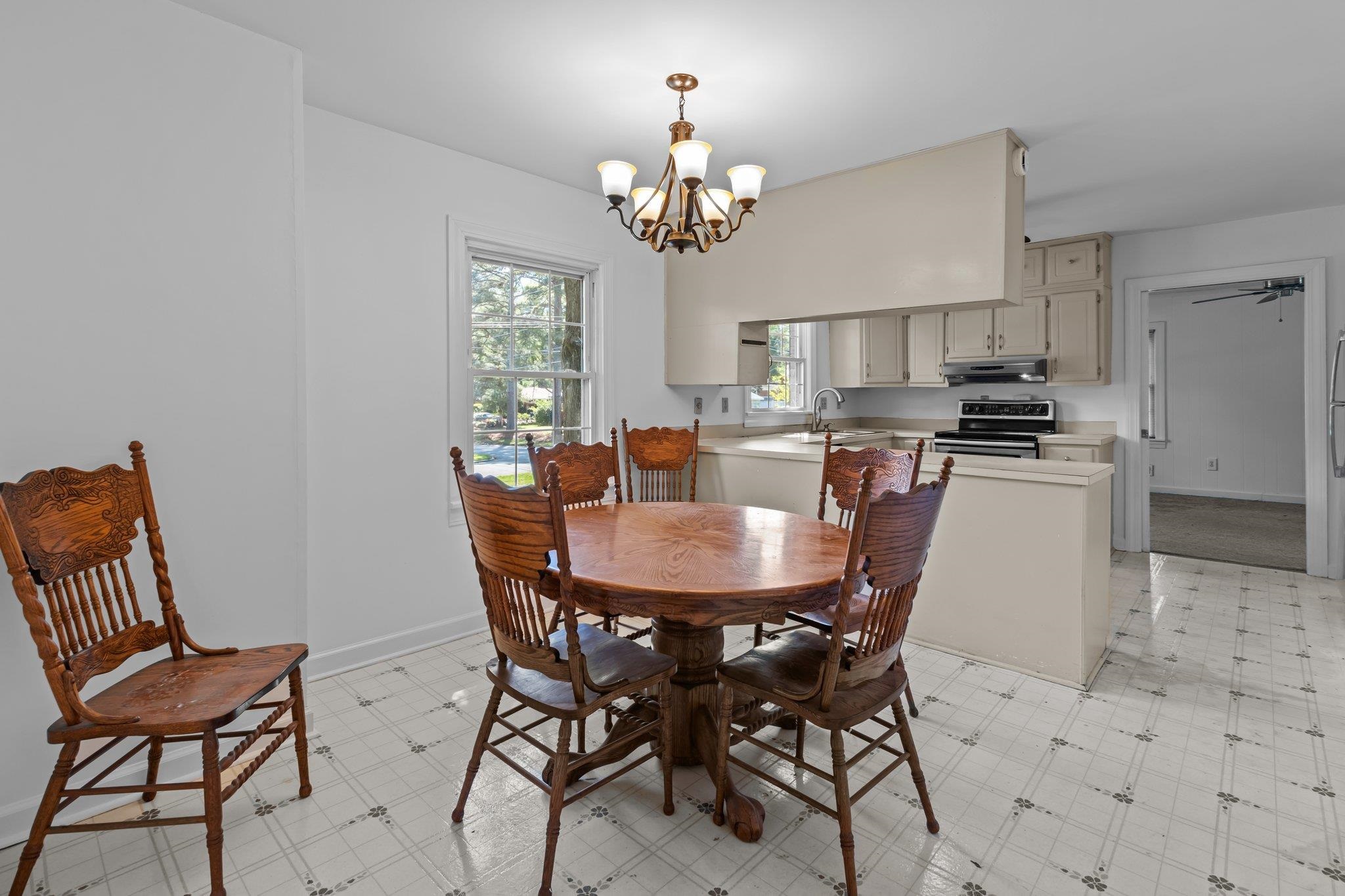 1860 Rosemont Street, Salisbury, North Carolina image 6