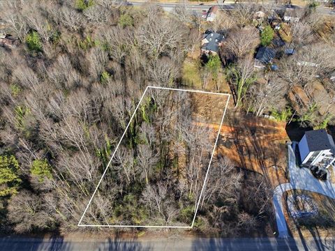 Vacant Land For Sale - 102 Hillcrest Drive<br/> Easley, SC 29640