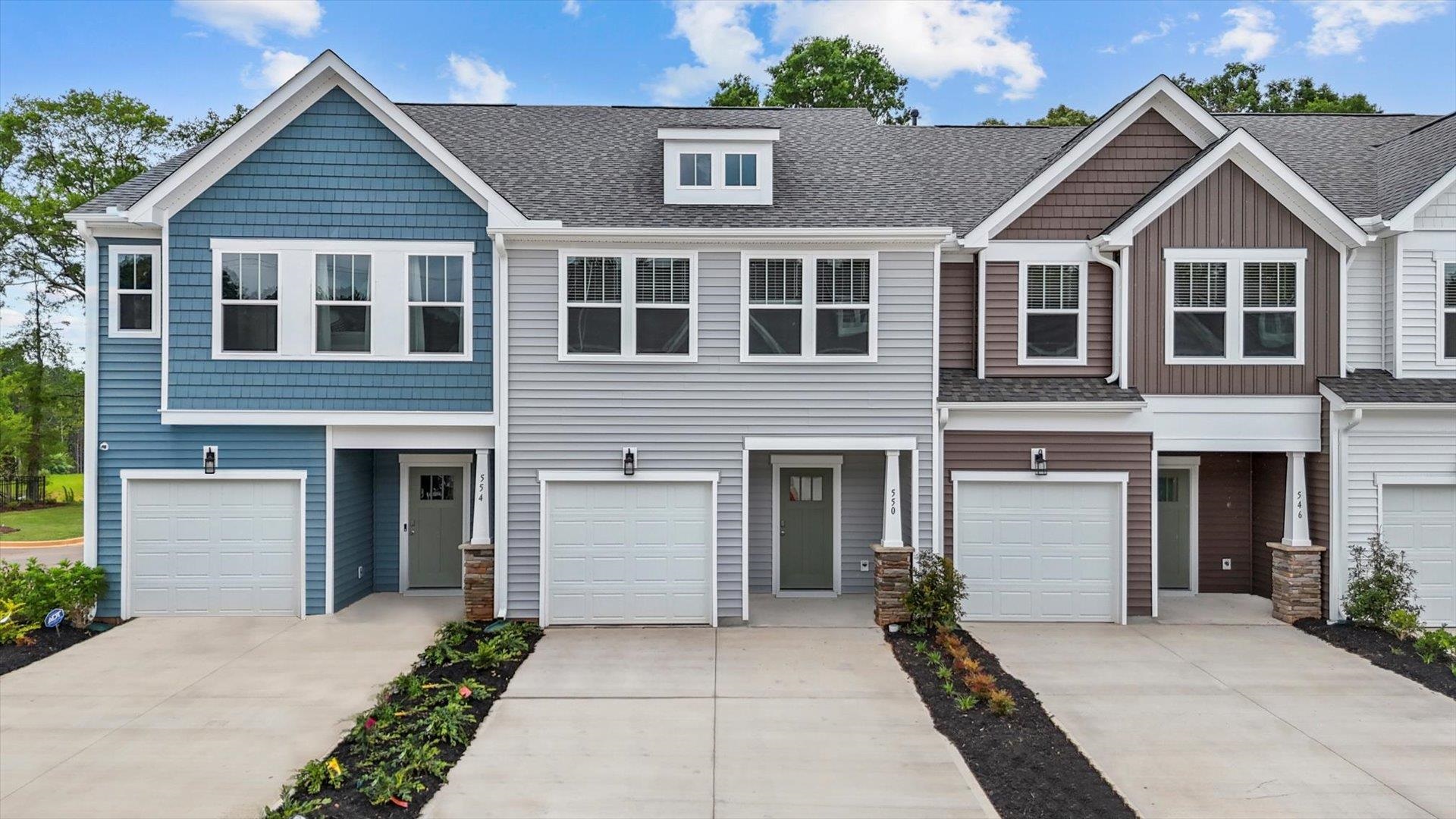 550 W Norvell Court, Spartanburg, South Carolina image 1