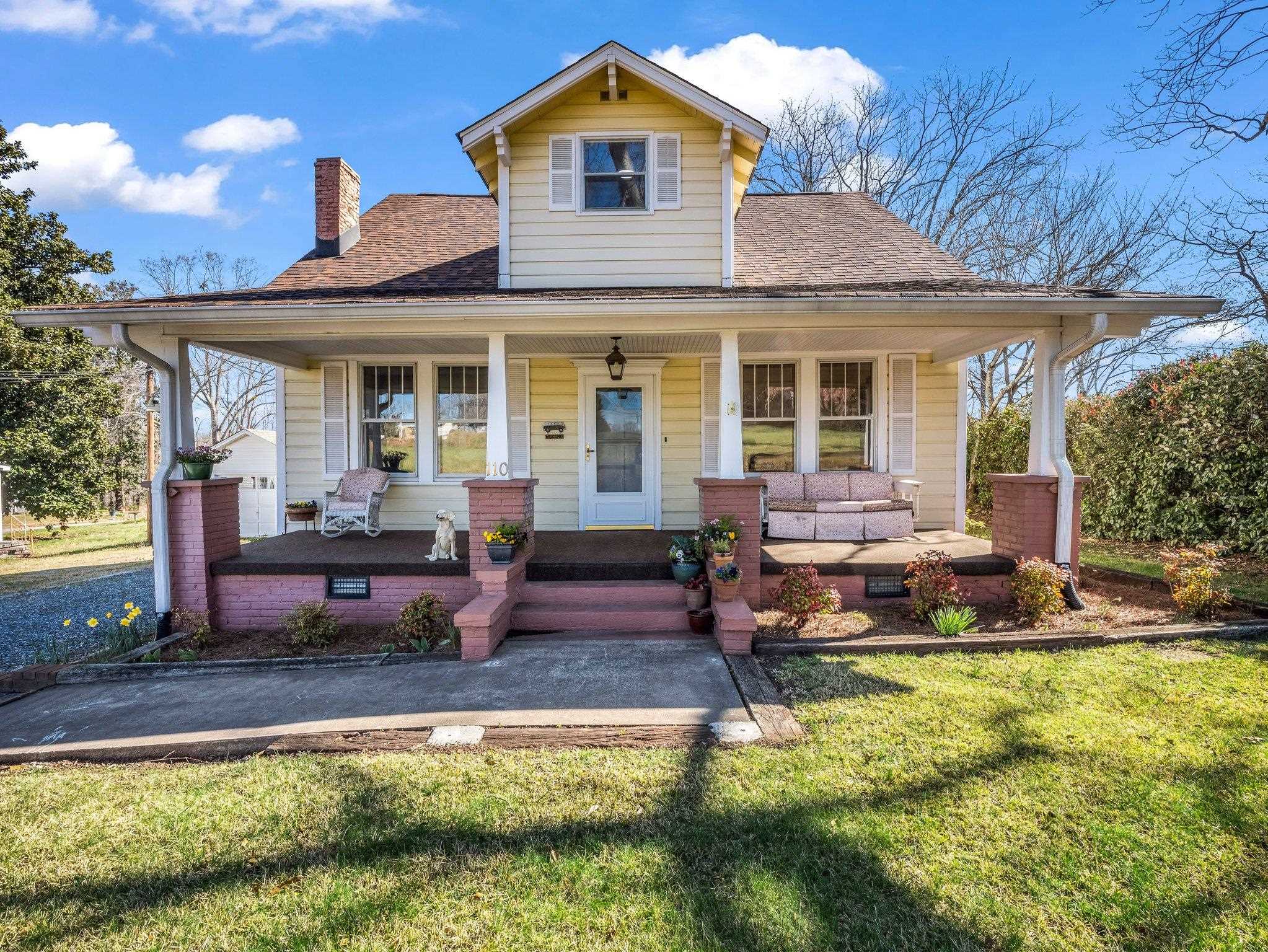 110 N Lyles Avenue, Landrum, South Carolina image 1