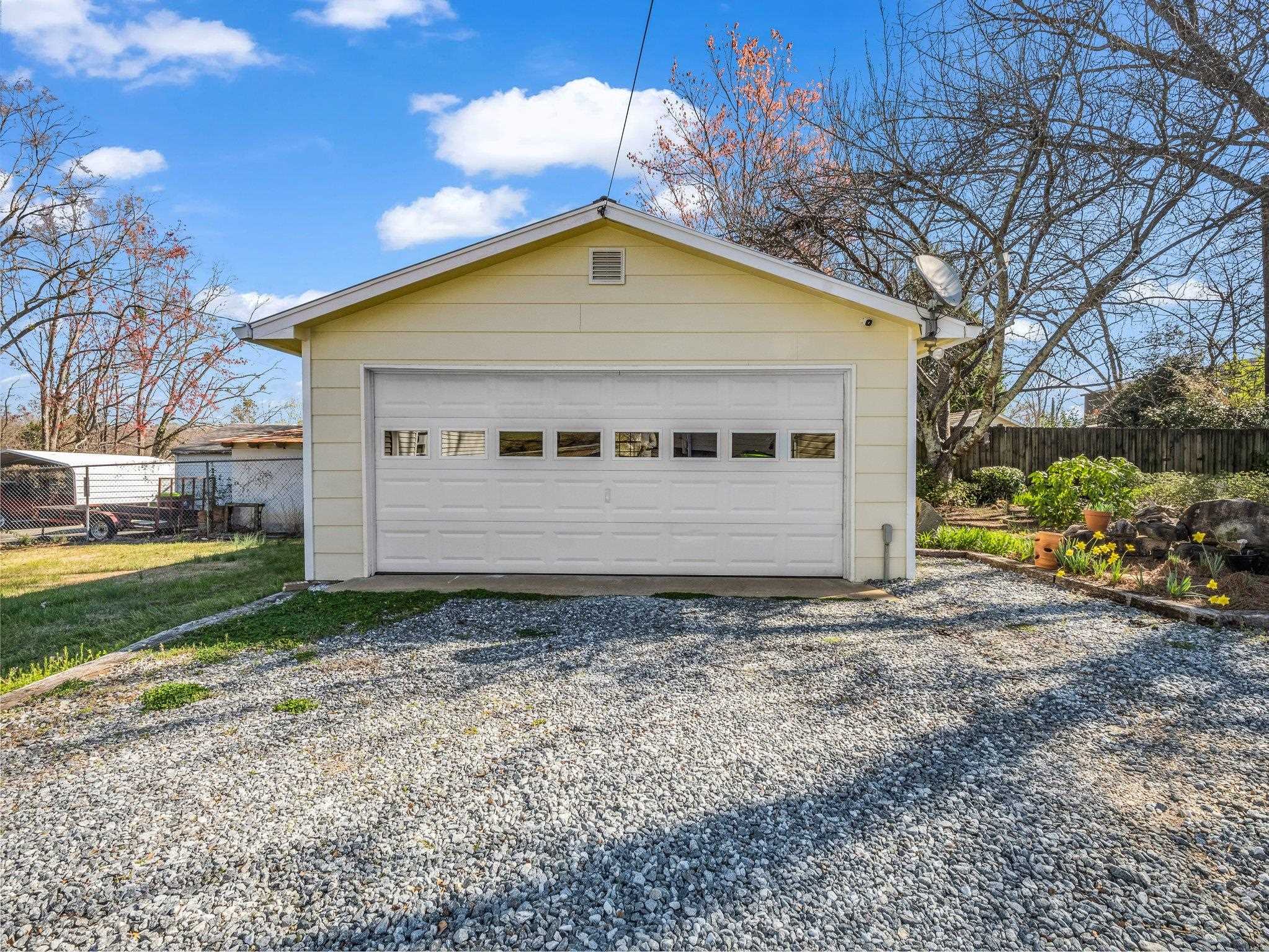 110 N Lyles Avenue, Landrum, South Carolina image 36