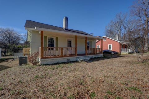 Homes For Sale - 7 Ross Street<br/> Spartanburg County, Greenville, SC 29611