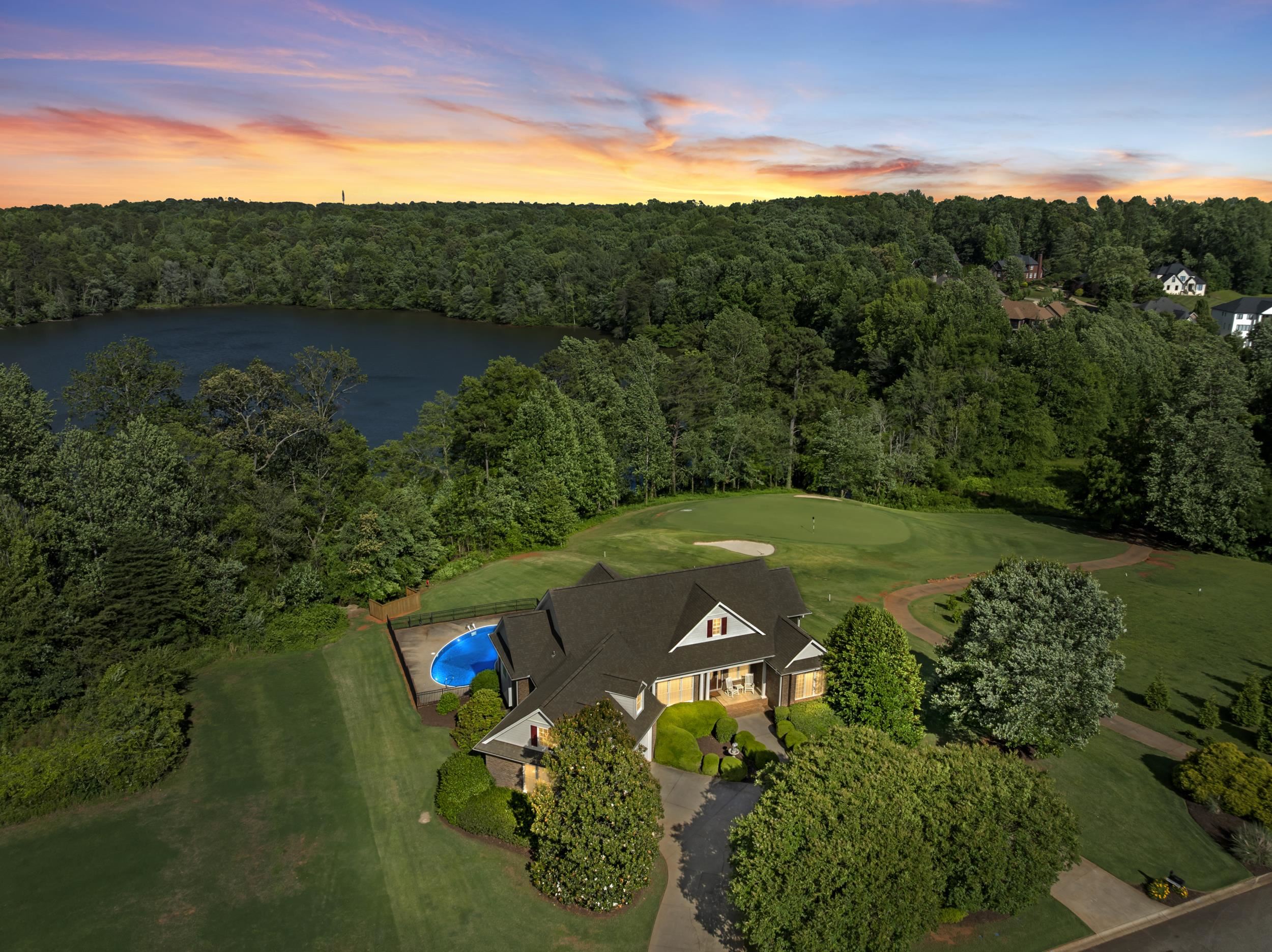 404 N Tidewater Trail, Inman, South Carolina image 2