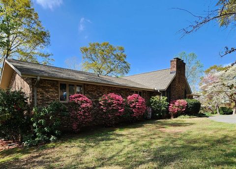 A home in Inman