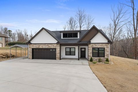 Homes For Sale - 300 Beleshere Dr Dr<br/> Inman, SC 29349