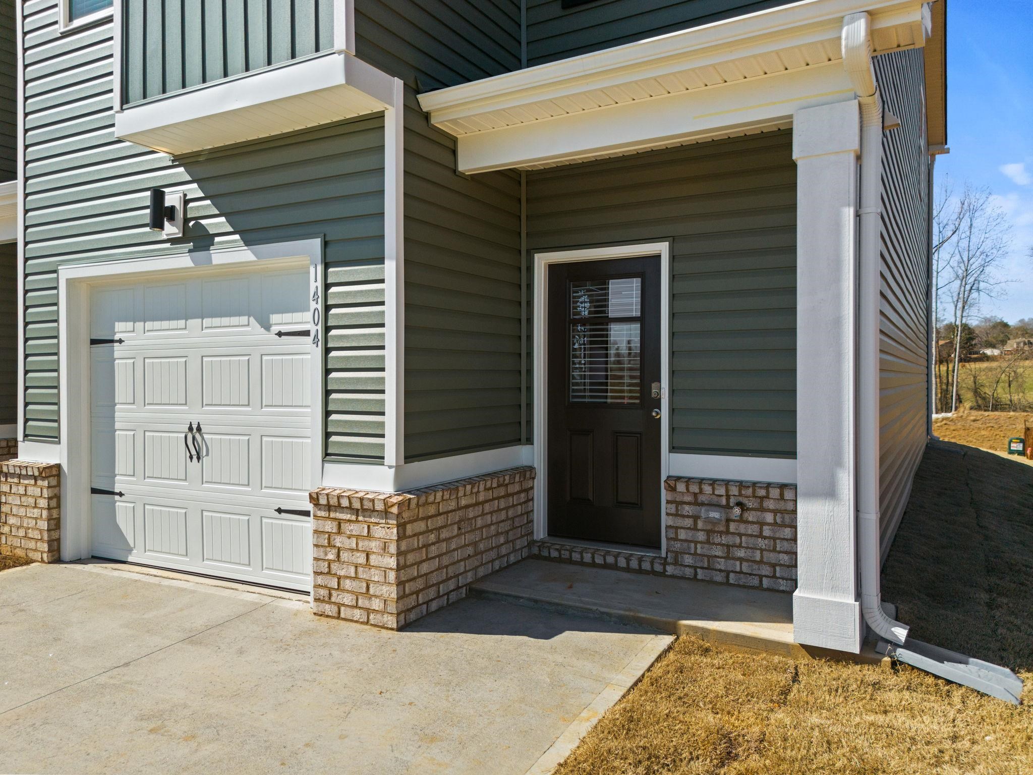 1404 Port Harbor Court, Spartanburg, South Carolina image 2