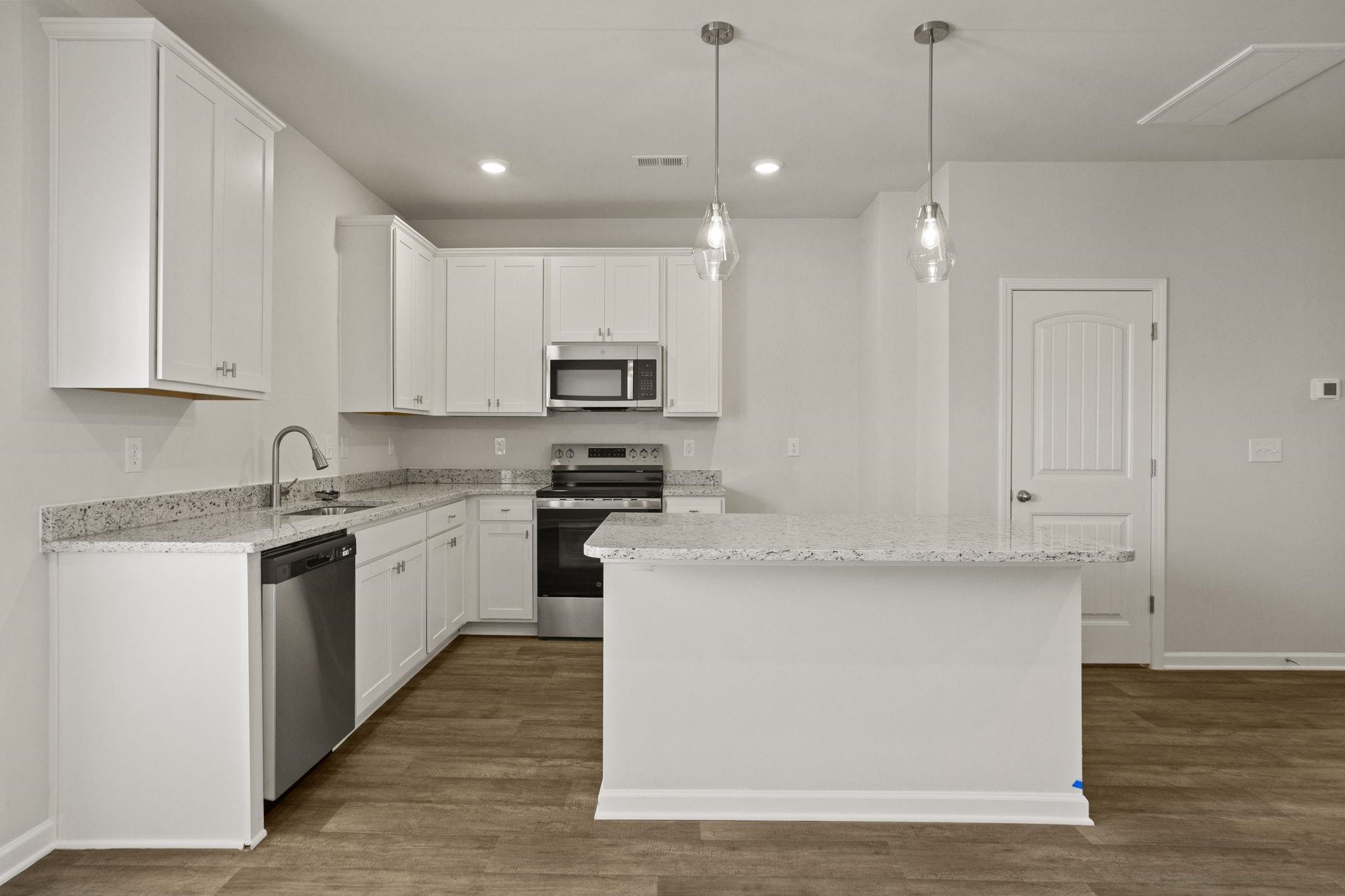 1404 Port Harbor Court, Spartanburg, South Carolina image 3