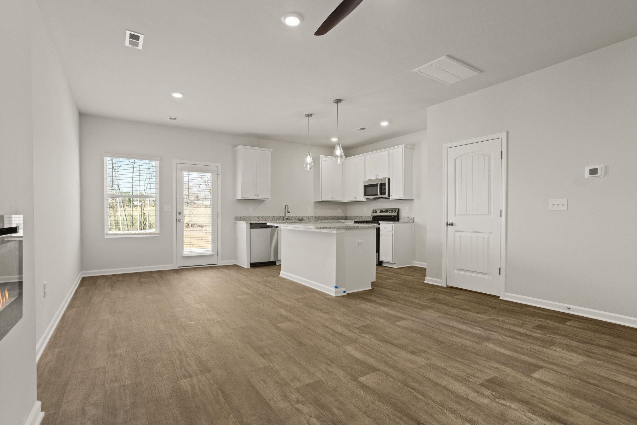1404 Port Harbor Court, Spartanburg, South Carolina image 4