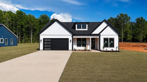Homes For Sale - 224 Sand Clay Road<br/> Chesnee, SC 29323