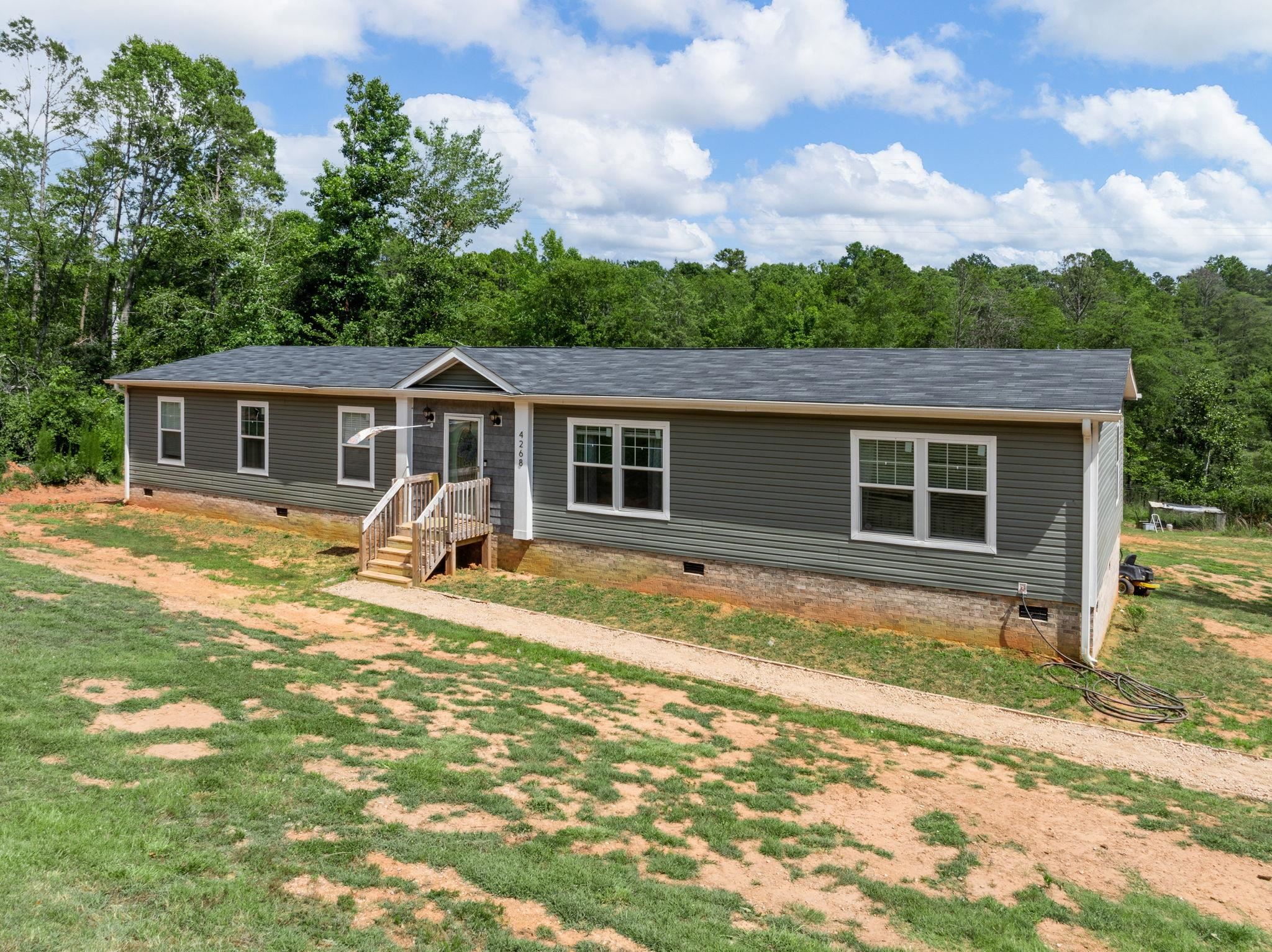 Spartanburg, South Carolina 29307, United States, 4 Bedrooms Bedrooms, ,2 BathroomsBathrooms,Residential,Active,163648