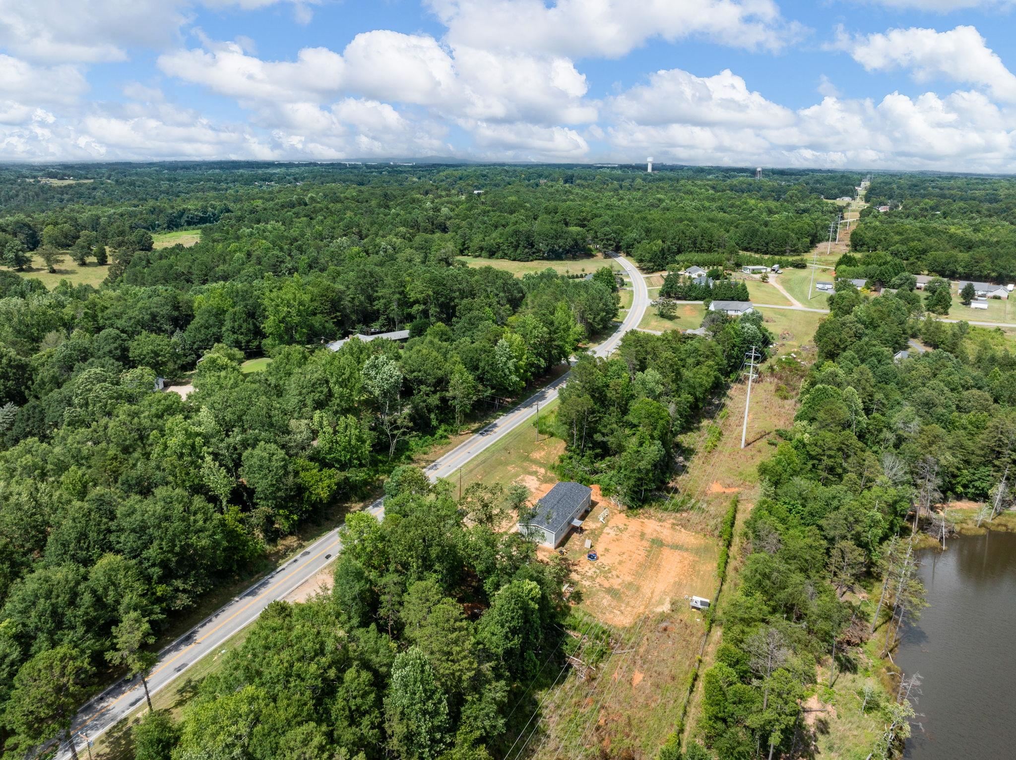 Spartanburg, South Carolina 29307, United States, 4 Bedrooms Bedrooms, ,2 BathroomsBathrooms,Residential,Active,163648