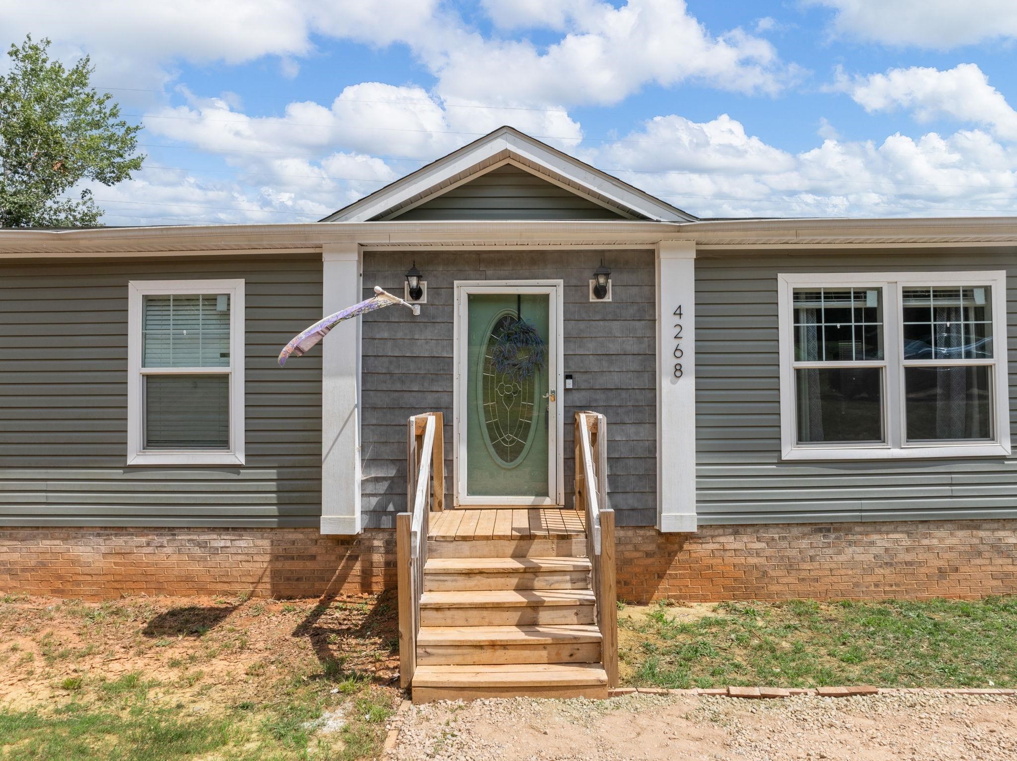 Spartanburg, South Carolina 29307, United States, 4 Bedrooms Bedrooms, ,2 BathroomsBathrooms,Residential,Active,163648