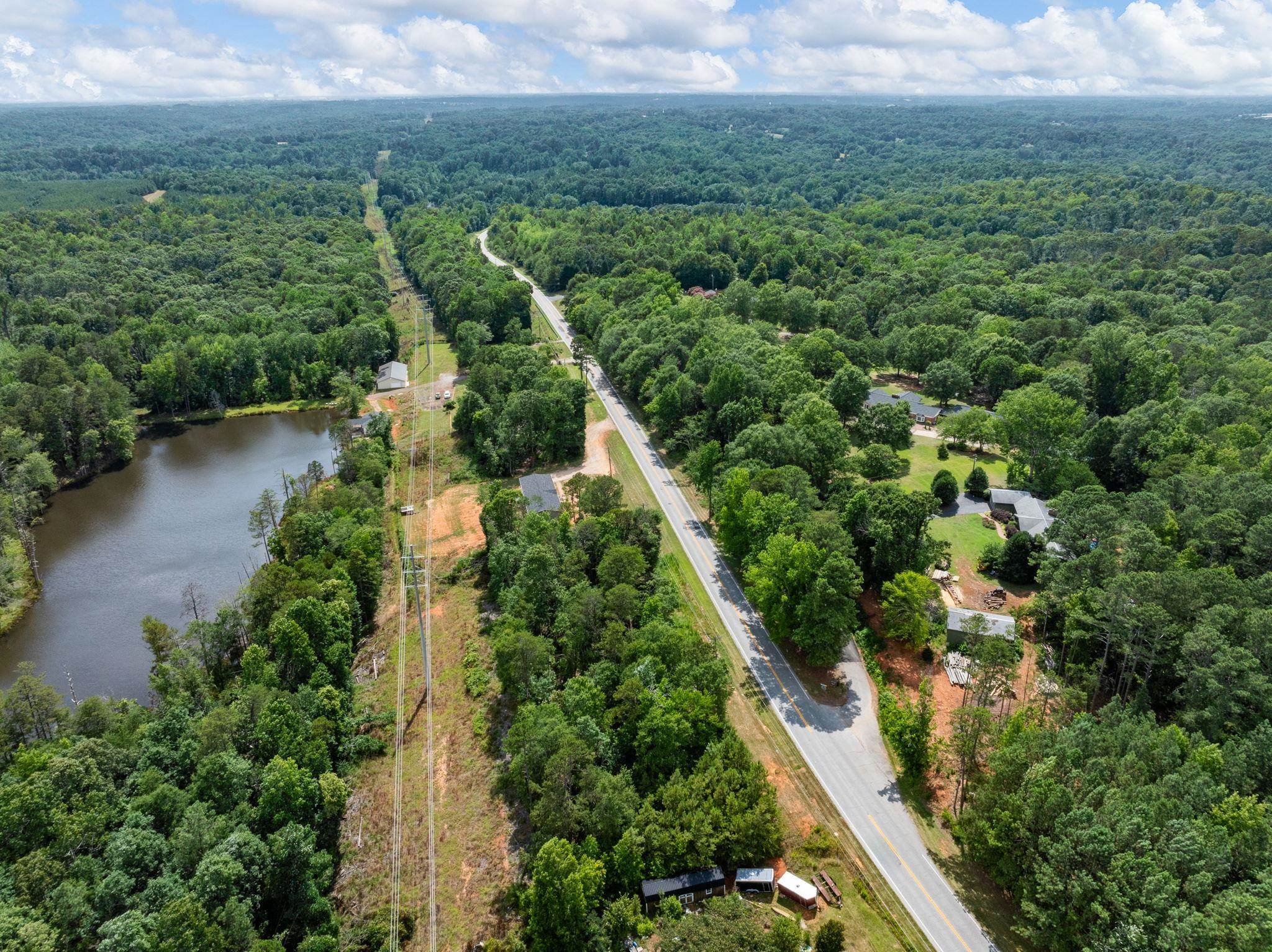Spartanburg, South Carolina 29307, United States, 4 Bedrooms Bedrooms, ,2 BathroomsBathrooms,Residential,Active,163648