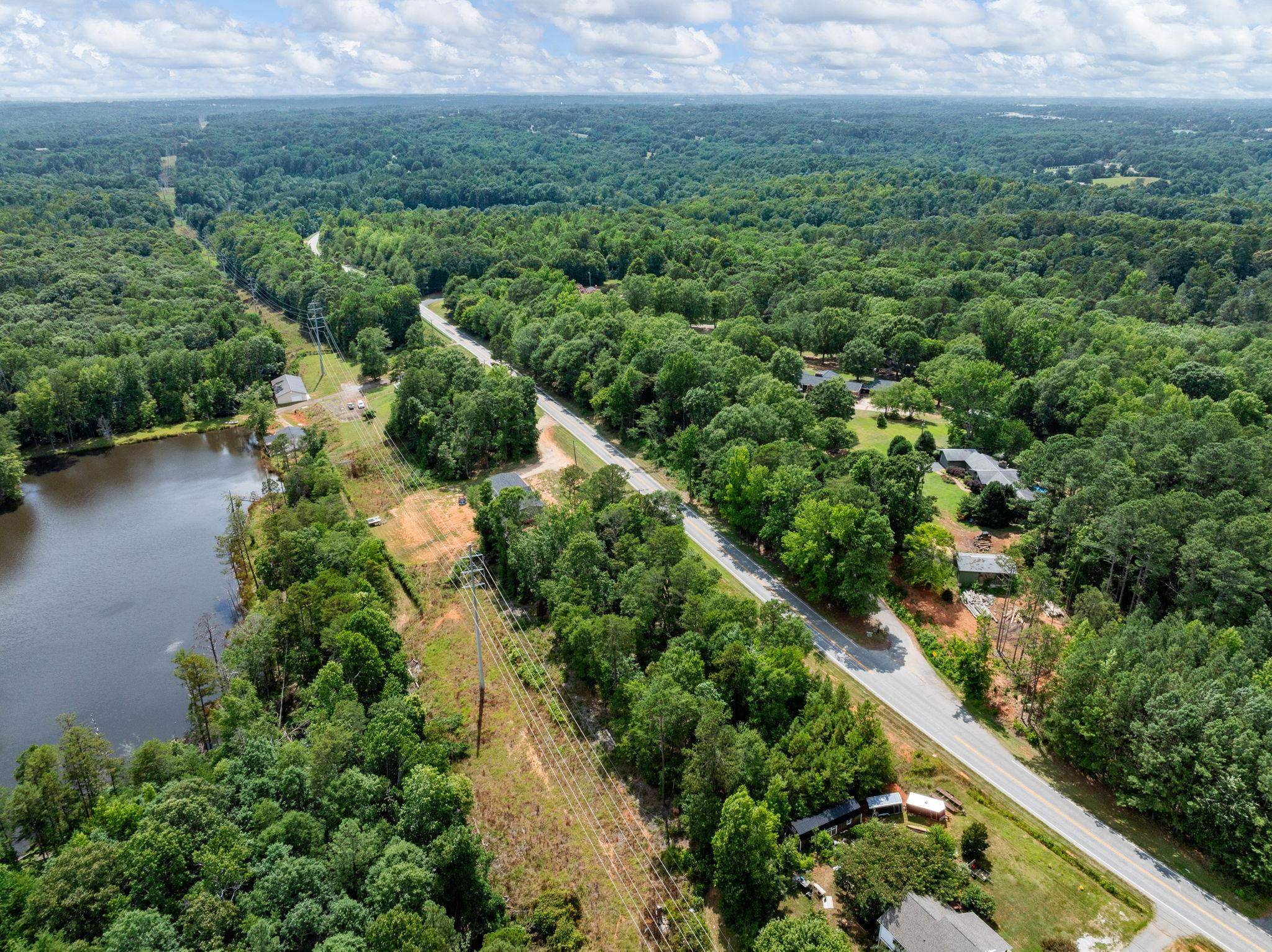 Spartanburg, South Carolina 29307, United States, 4 Bedrooms Bedrooms, ,2 BathroomsBathrooms,Residential,Active,163648