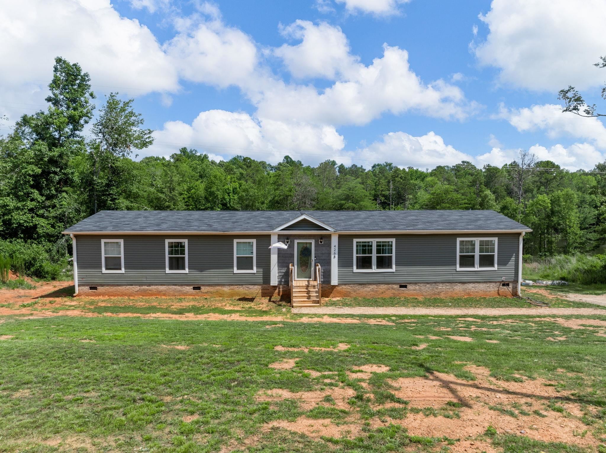 Spartanburg, South Carolina 29307, United States, 4 Bedrooms Bedrooms, ,2 BathroomsBathrooms,Residential,Active,163648