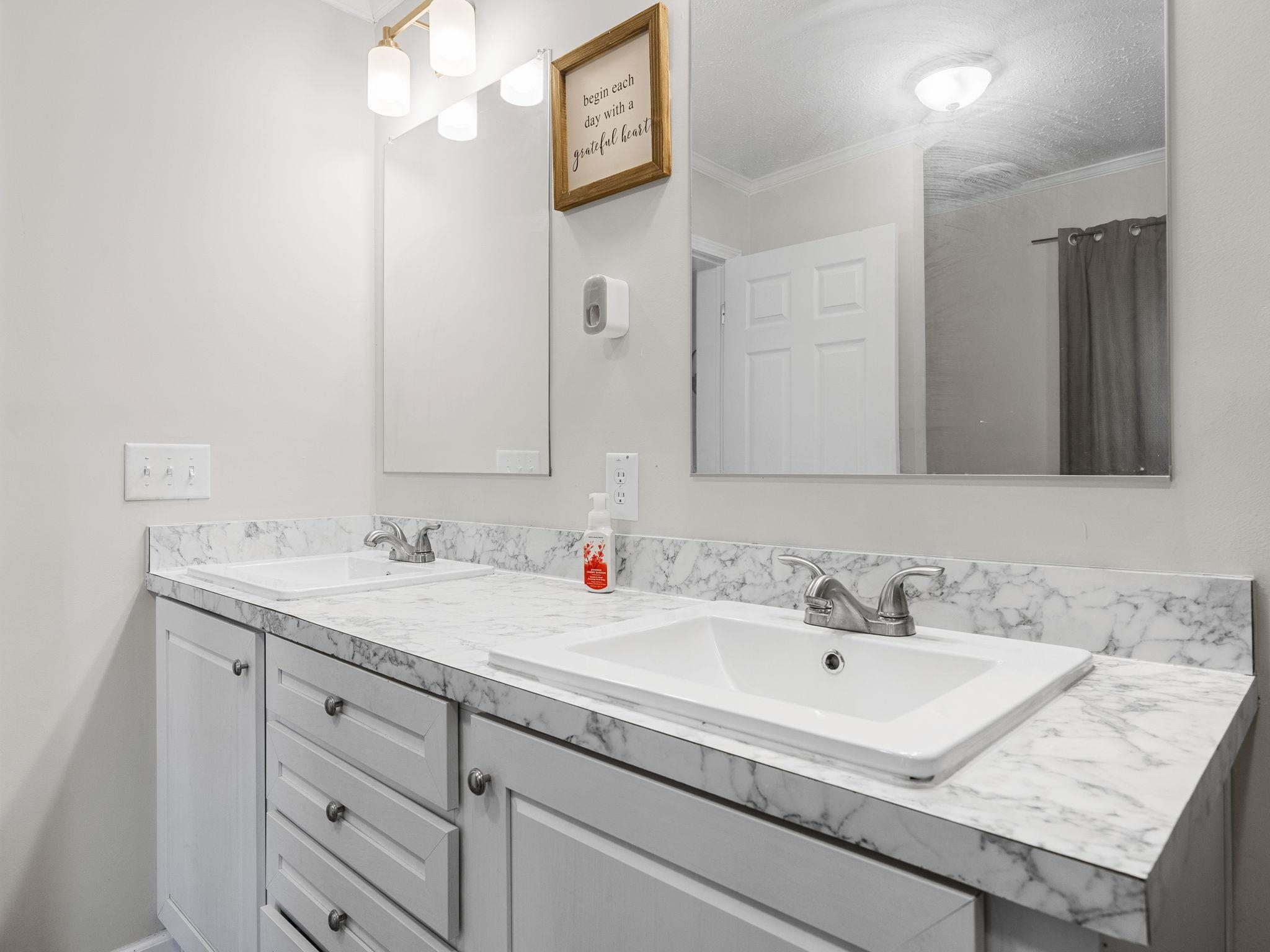 Spartanburg, South Carolina 29307, United States, 4 Bedrooms Bedrooms, ,2 BathroomsBathrooms,Residential,Active,163648