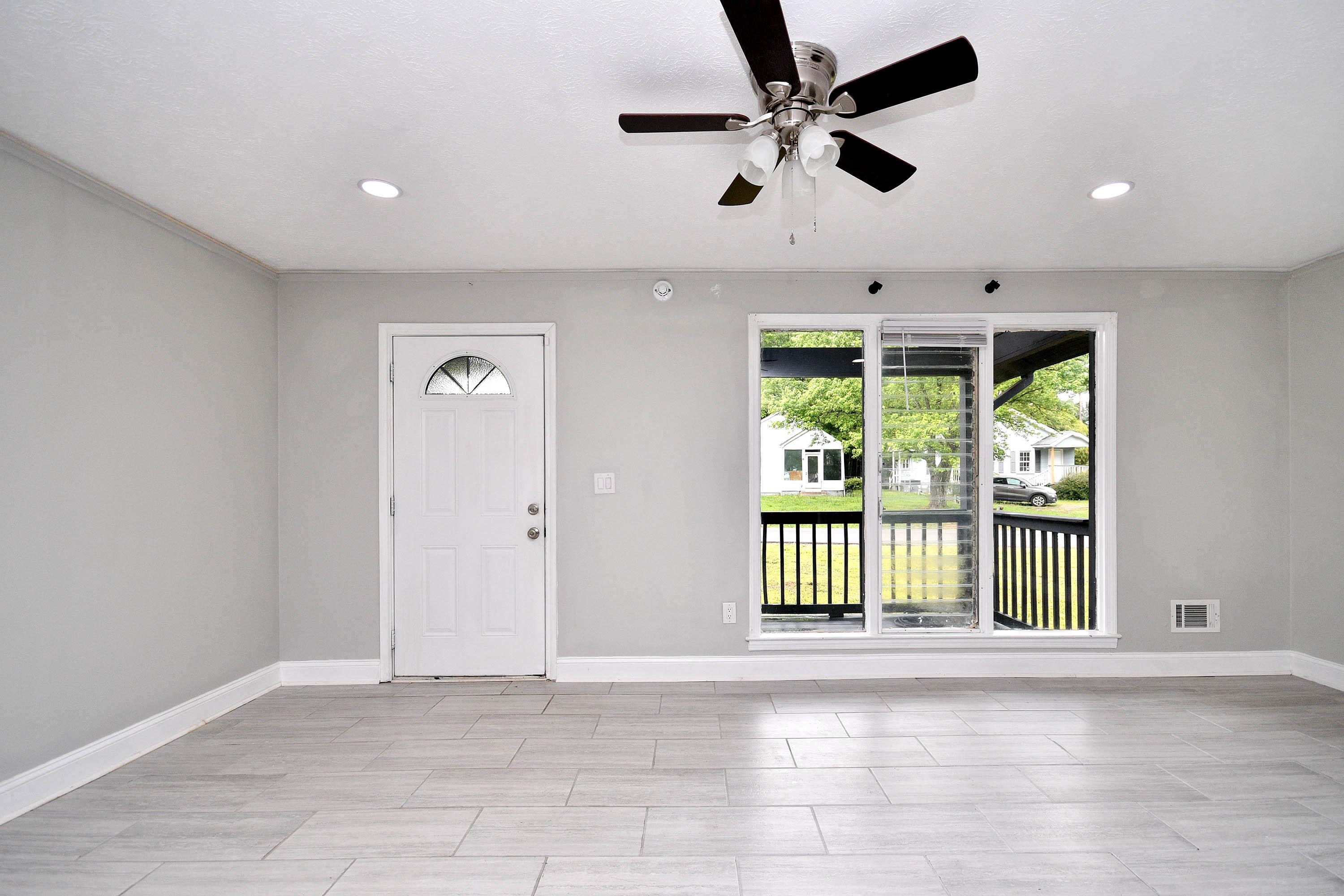 135 Somerset Street, Greenville, South Carolina image 2