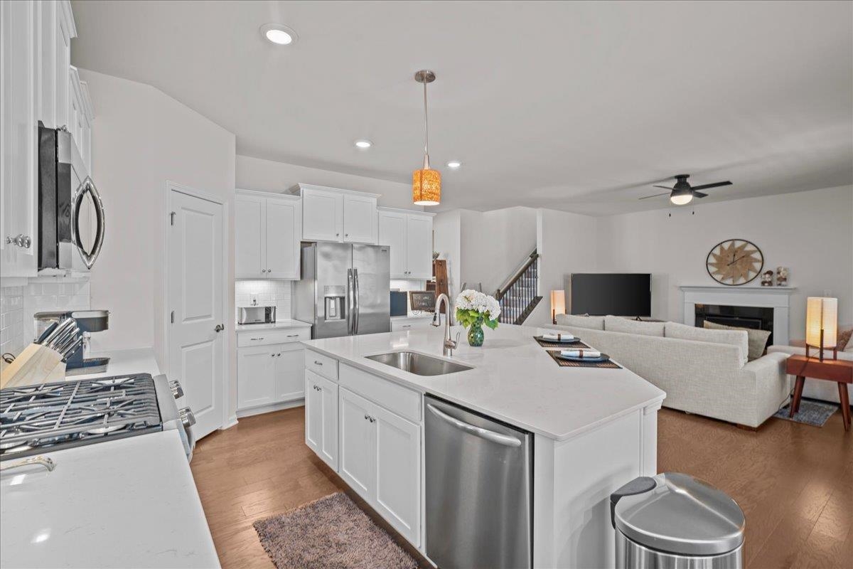 133 Double Crest Drive, Taylors, South Carolina image 13