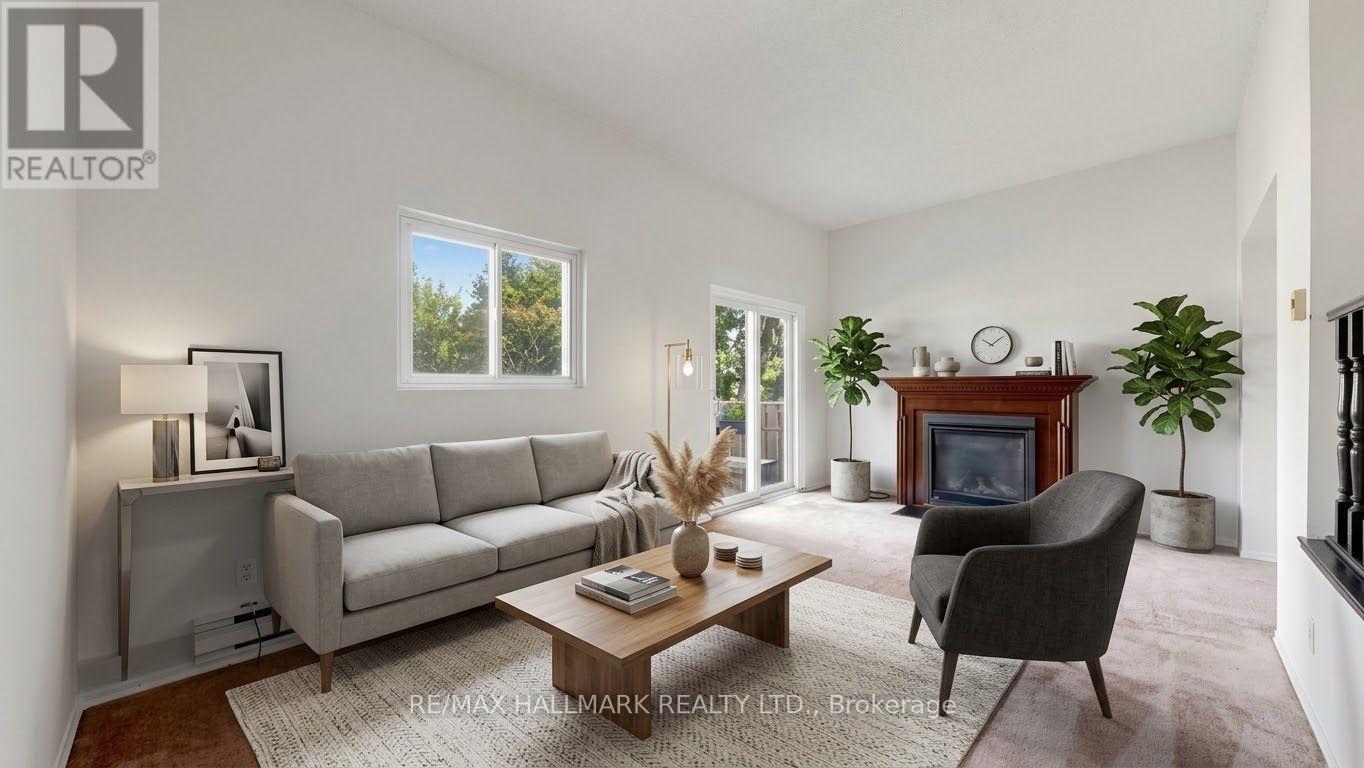 7 - 144 HENDERSON AVENUE