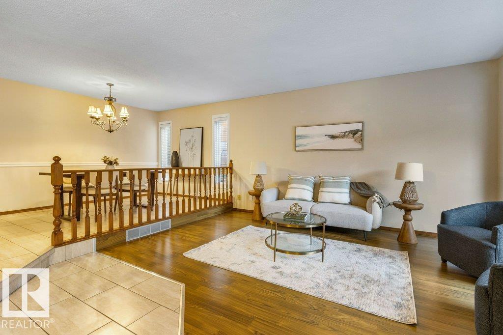 25 WELLAND CR