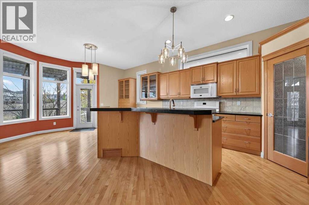 214 Kincora Heights NW