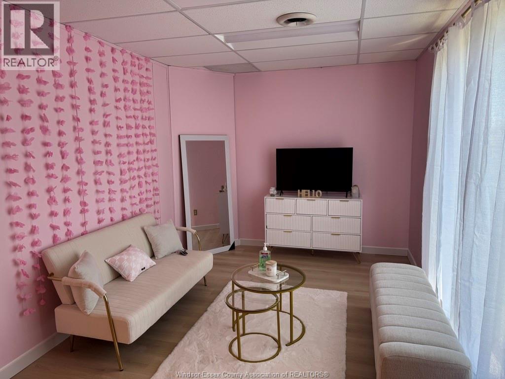 527 MURPHY ROAD Unit# 201