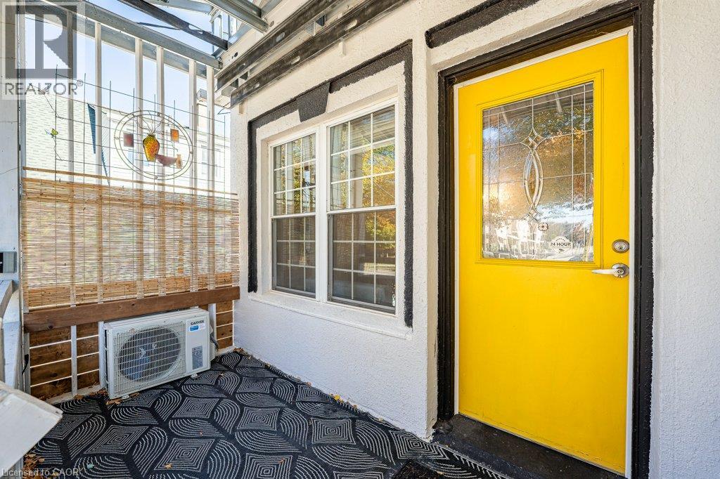 82 KEHL Street