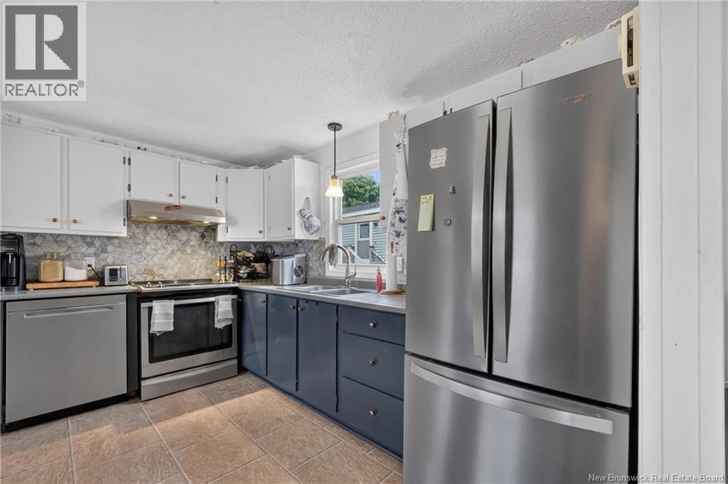 33 Glenview Drive - Photo 4