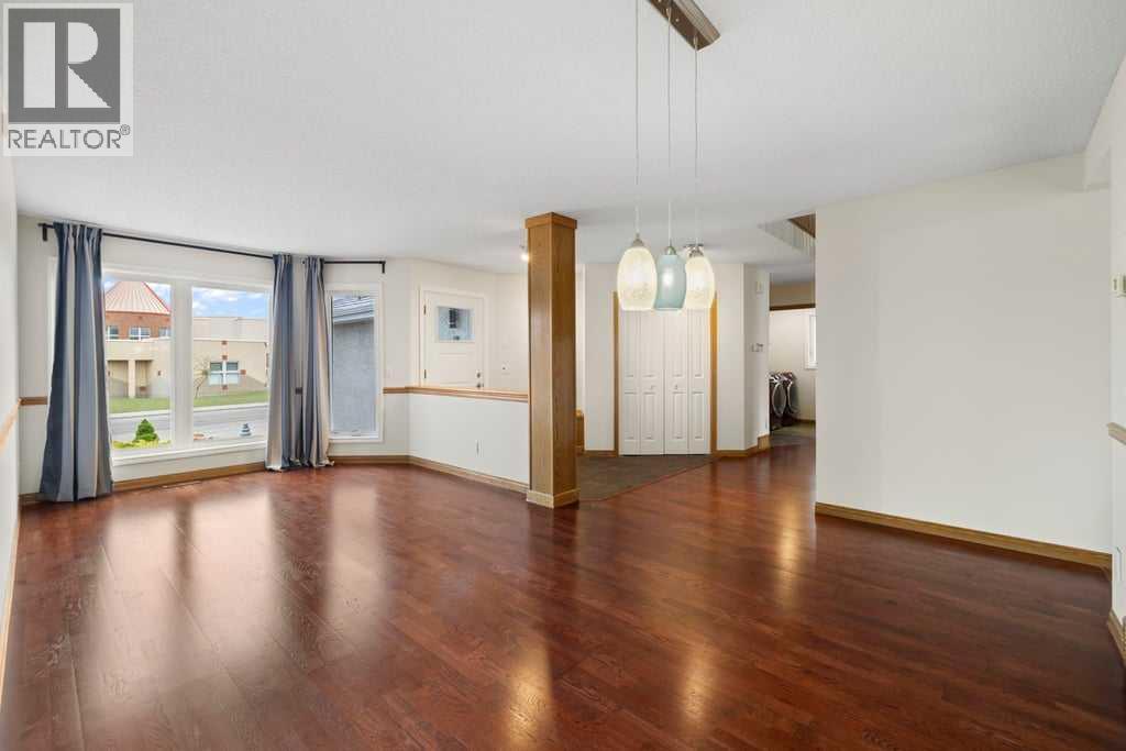 439 Douglas Woods Drive SE