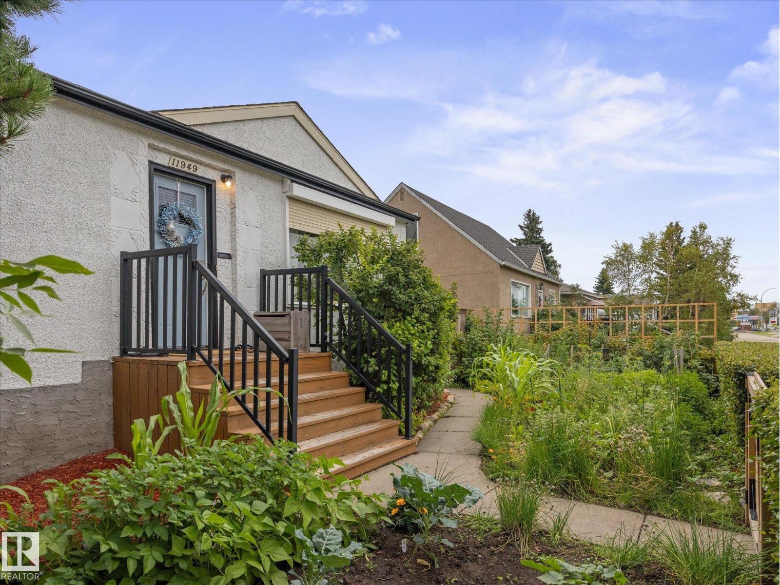 11949 ST ALBERT TR NW