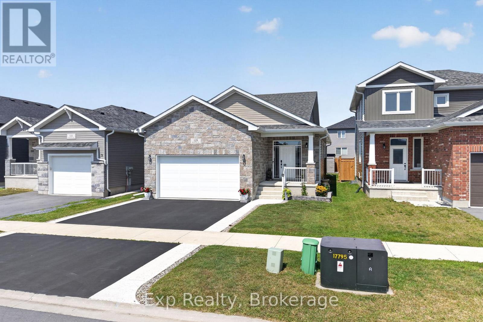129 BRENNAN CRESCENT