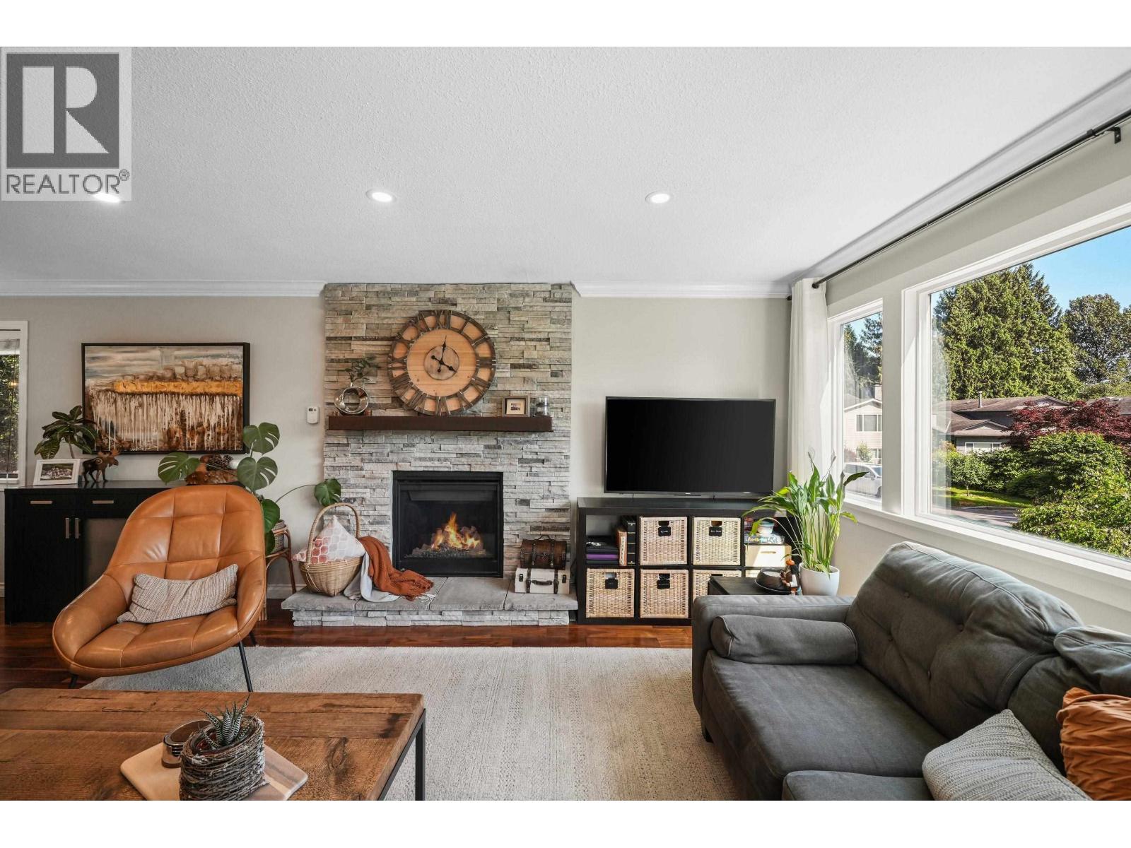 1737 ANDERSON WAY
