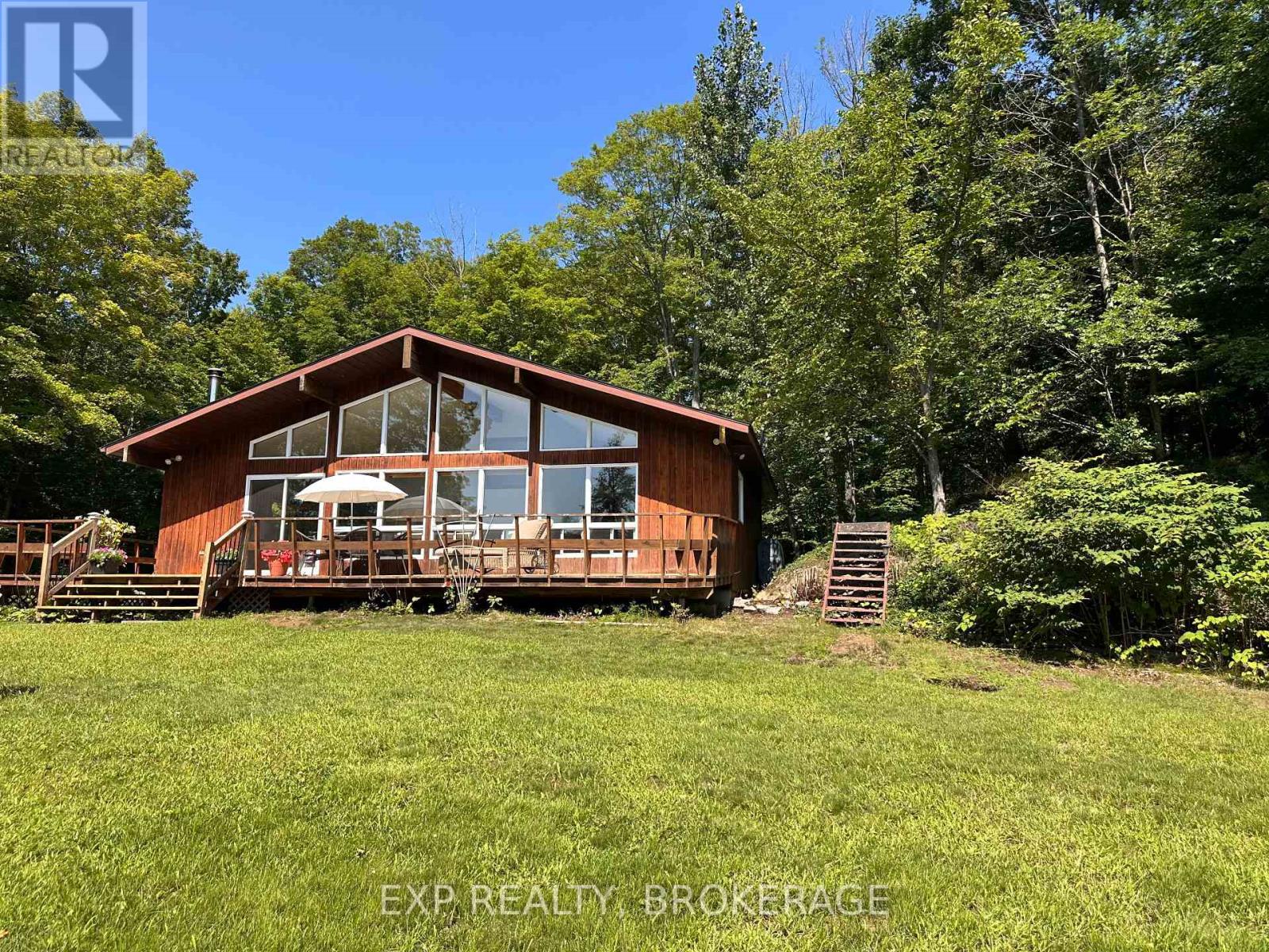 2103 HAMBLY LANE