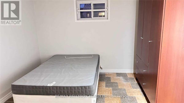 59 Newton Dr, Toronto (Newtonbrook East), ON 5