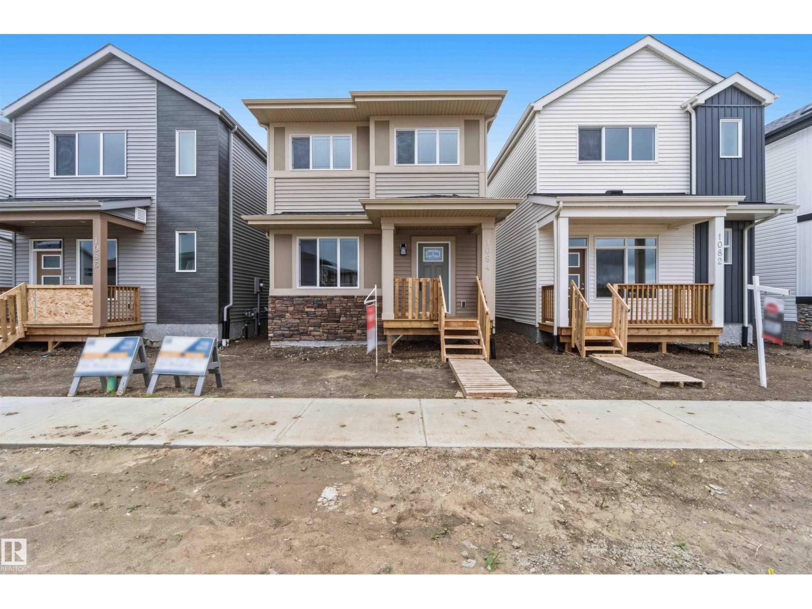1084 MCLEOD AV