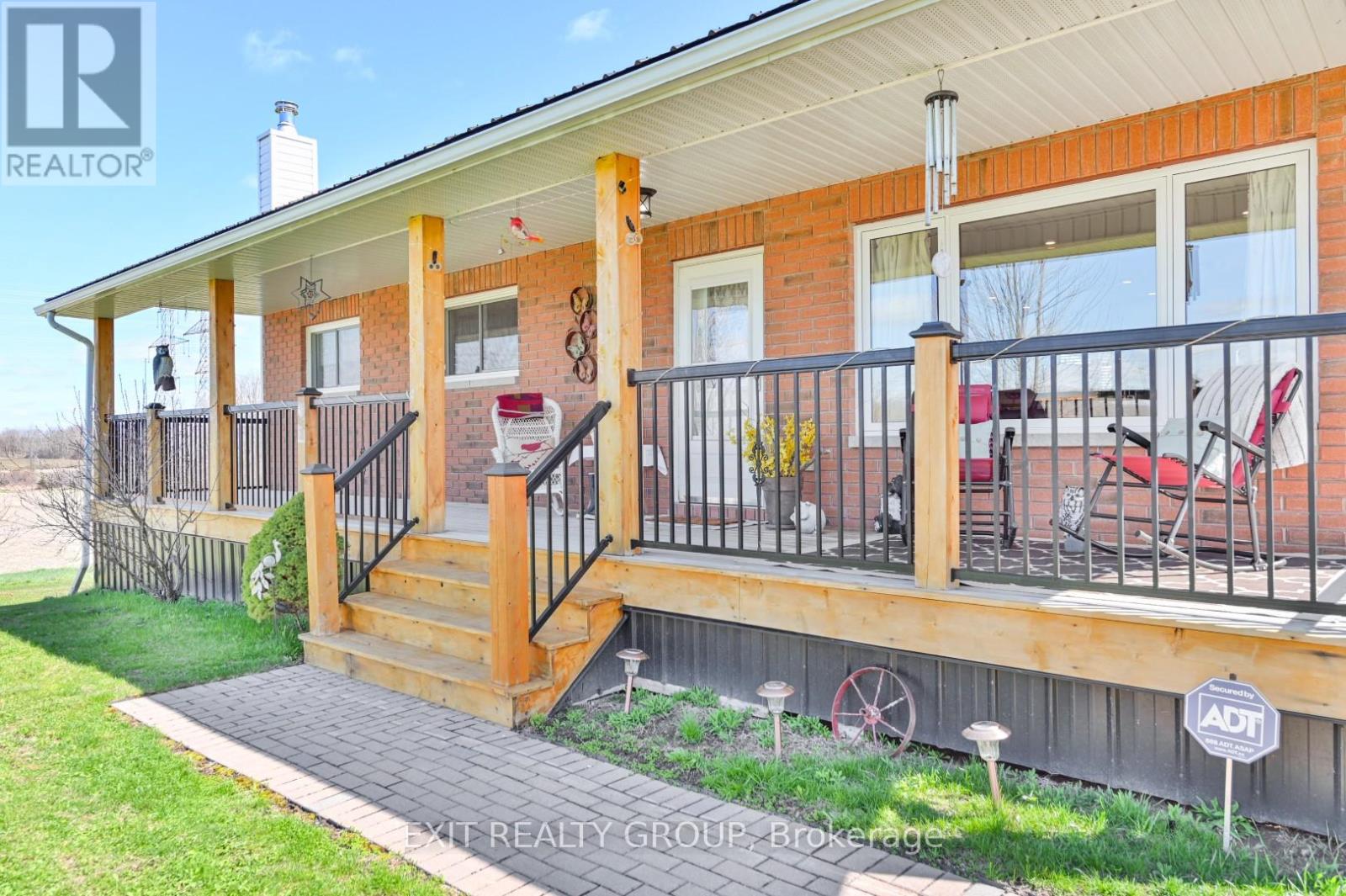 1690 WALLBRIDGE LOYALIST ROAD - Photo 3