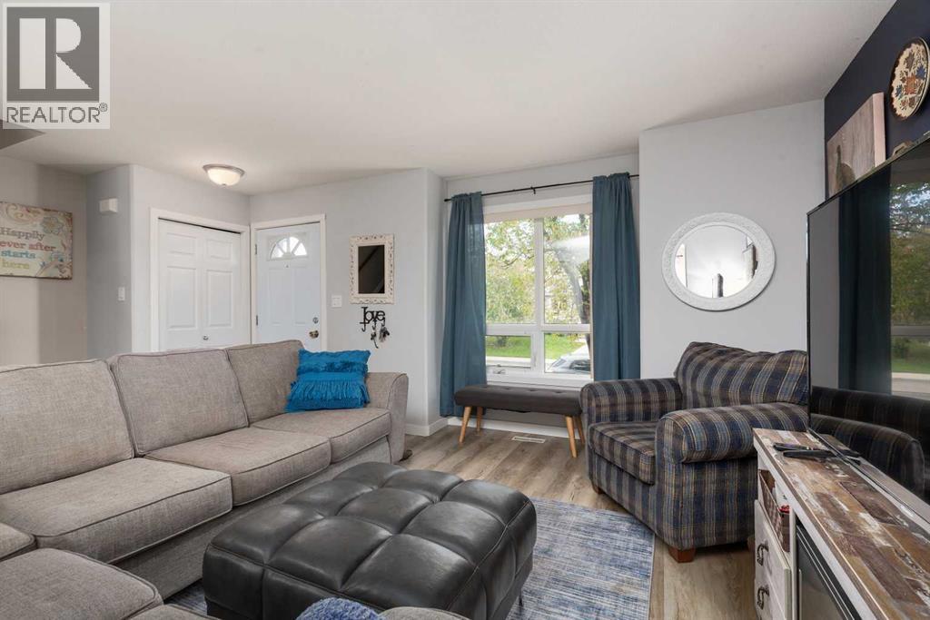 181 Lynx Cove N